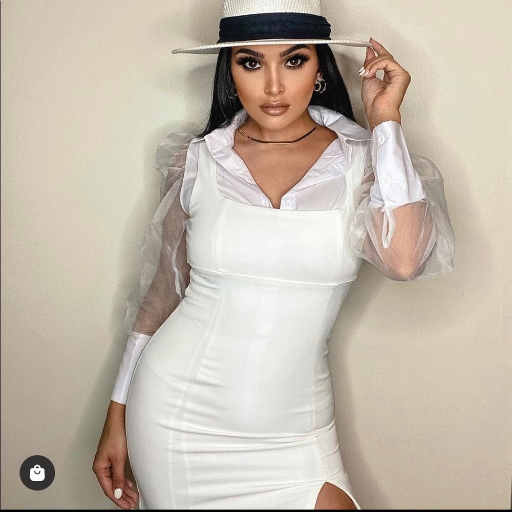 White mini dress with slit